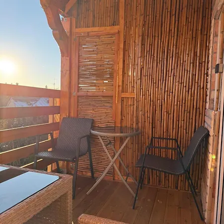 Moderne 1-zimmer-ferienwohnung Lejlighed *